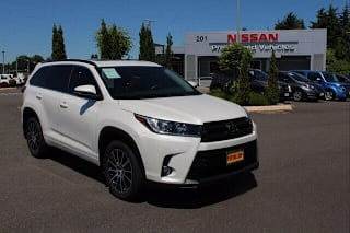 2018 Toyota Highlander SE 5TDJZRFH0JS560739 2018 Toyota Highlander SE