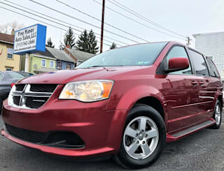2011 Dodge Grand Caravan Mainstreet 2D4RN3DG2BR629627 2011 Dodge Grand Caravan Mainstreet