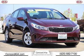2017 Kia Forte 3KPFK4A71HE036595 2017 Kia Forte