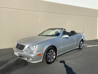 2002 Mercedes-Benz CLK WDBLK65G22T110774 2002 Mercedes-Benz CLK