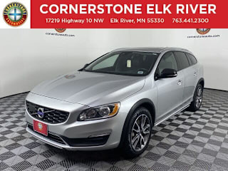 2017 Volvo V60 Cross Country T5 Premier YV440MWK6H1025845 2017 Volvo V60 Cross Country T5 Premier