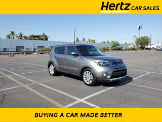 2019 Kia Soul + KNDJP3A51K7652826 2019 Kia Soul +