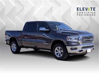 2020 Ram Pickup 1500 Laramie 1C6SRFJT4LN307552 2020 Ram Pickup 1500 Laramie