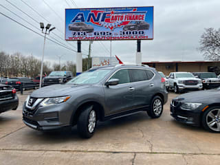 2017 Nissan Rogue KNMAT2MTXHP502691 2017 Nissan Rogue