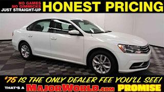 2018 Volkswagen Passat 2.0T S 1VWAA7A33JC010487 2018 Volkswagen Passat 2.0T S