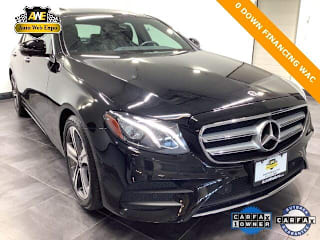 2019 Mercedes-Benz E-Class E 300 WDDZF4JB6KA579284 2019 Mercedes-Benz E-Class E 300