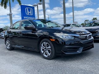 2018 Honda Civic LX 2HGFC2F52JH599000 2018 Honda Civic LX