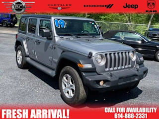 2019 Jeep Wrangler Unlimited Sport S 1C4HJXDN9KW596286 2019 Jeep Wrangler Unlimited Sport S