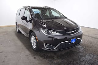 2018 Chrysler Pacifica 2C4RC1BG5JR142897 2018 Chrysler Pacifica