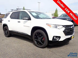 2020 Chevrolet Traverse Premier 1GNEVKKW9LJ206489 2020 Chevrolet Traverse Premier