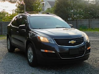 2014 Chevrolet Traverse LS 1GNKRFKD5EJ285322 2014 Chevrolet Traverse LS