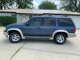 2000 Ford Explorer Eddie Bauer 1FMDU74E1YZA71165 2000 Ford Explorer Eddie Bauer