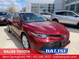 2018 Toyota Camry LE 4T1B11HK0JU514177 2018 Toyota Camry LE