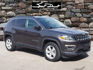 2019 Jeep Cherokee Overland 1C4PJMJN4KD157894 2019 Jeep Cherokee Overland