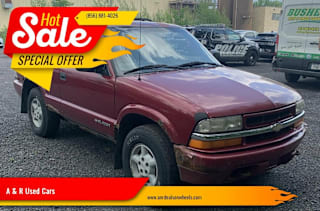 1999 Chevrolet Blazer LS 1GNCT18W0XK179486 1999 Chevrolet Blazer LS