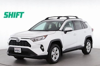 2019 Toyota RAV4 XLE 2T3W1RFV0KC015791 2019 Toyota RAV4 XLE