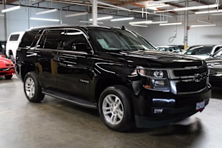 2017 Chevrolet Tahoe LT 1GNSKBKC1HR306712 2017 Chevrolet Tahoe LT