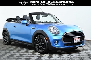 2018 MINI Convertible Cooper WMWWG5C5XJ3D01210 2018 MINI Convertible Cooper