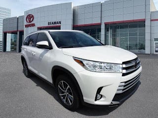 2019 Toyota Highlander XLE 5TDKZRFH9KS551883 2019 Toyota Highlander XLE