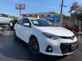 2016 Toyota Corolla L 5YFBURHE9GP489886 2016 Toyota Corolla L