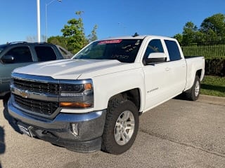 2017 Chevrolet Silverado 1500 LT 1GCUKREC5HF114927 2017 Chevrolet Silverado 1500 LT