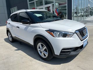 2019 Nissan Kicks S 3N1CP5CU9KL562573 2019 Nissan Kicks S