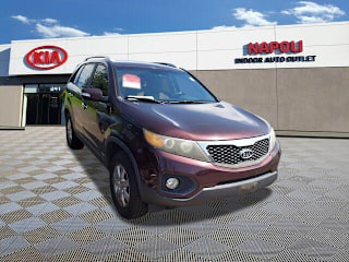 2011 Kia Sorento LX 5XYKTDA12BG063726 2011 Kia Sorento LX