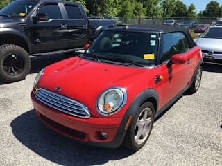 2010 MINI Cooper Base WMWMR3C50ATZ18814 2010 MINI Cooper Base