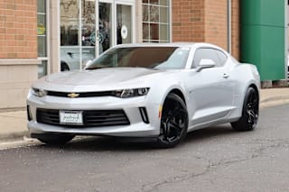 2017 Chevrolet Camaro 1G1FA1RS5H0155908 2017 Chevrolet Camaro