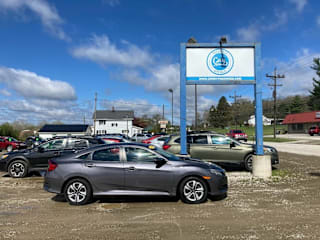 2018 Honda Civic LX 19XFC2E52JE019370 2018 Honda Civic LX