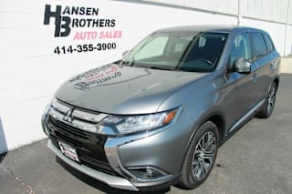 2016 Mitsubishi Outlander SE JA4AD3A35GZ000708 2016 Mitsubishi Outlander SE