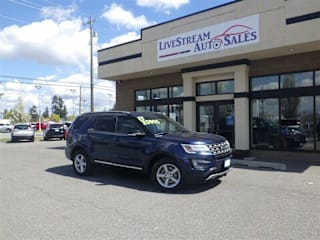 2017 Ford Explorer XLT 1FM5K8D87HGC49215 2017 Ford Explorer XLT