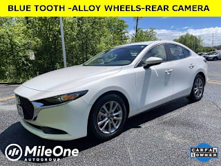 2019 Mazda Mazda3 Sedan Base 3MZBPABL2KM111213 2019 Mazda Mazda3 Sedan Base