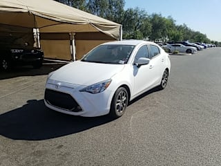 2019 Toyota Yaris LE 3MYDLBYV8KY523197 2019 Toyota Yaris LE