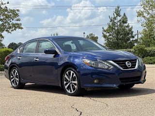 2017 Nissan Altima 1N4AL3AP9HN310032 2017 Nissan Altima