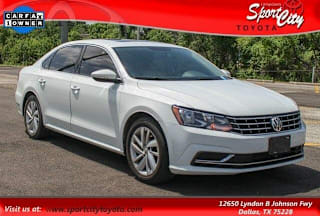 2018 Volkswagen Passat 2.0T SE 1VWBA7A39JC000325 2018 Volkswagen Passat 2.0T SE