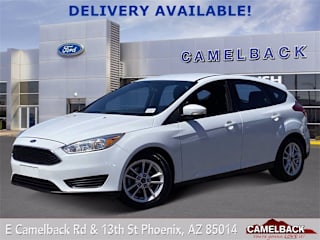 2017 Ford Focus SE 1FADP3K26HL217842 2017 Ford Focus SE