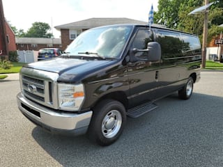 2011 Ford E-Series Wagon E-150 XLT 1FMNE1BL6BDA74583 2011 Ford E-Series Wagon E-150 XLT