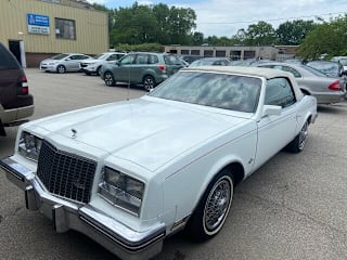 1983 Buick Riviera Base 1G4AZ67Y1DE418533 1983 Buick Riviera Base