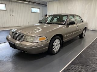 2005 Ford Crown Victoria LX 2FAHP74WX5X114298 2005 Ford Crown Victoria LX