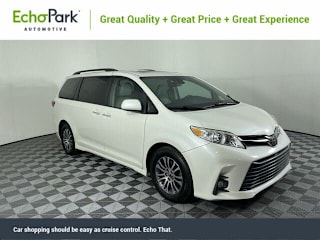 2018 Toyota Sienna XLE Premium 8-Passenger 5TDYZ3DCXJS929870 2018 Toyota Sienna XLE Premium 8-Passenger
