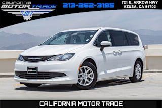 2017 Chrysler Pacifica LX 2C4RC1CG4HR565768 2017 Chrysler Pacifica LX
