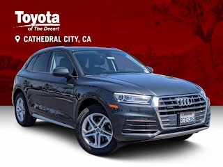 2018 Audi Q5 2.0T quattro Premium WA1ANAFYXJ2247843 2018 Audi Q5 2.0T quattro Premium
