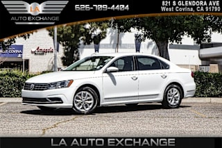 2017 Volkswagen Passat 1.8T S 1VWAT7A38HC077638 2017 Volkswagen Passat 1.8T S