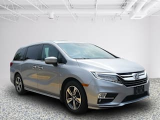 2018 Honda Odyssey Touring 5FNRL6H80JB033157 2018 Honda Odyssey Touring