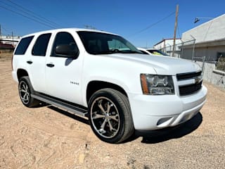 2014 Chevrolet Tahoe 1GNSK4E02ER161284 2014 Chevrolet Tahoe