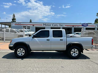 2000 Nissan Frontier XE 1N6ED27T4YC401886 2000 Nissan Frontier XE