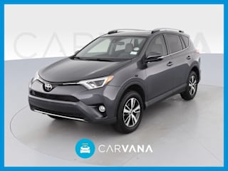 2018 Toyota RAV4 XLE JTMWFREV9JJ176784 2018 Toyota RAV4 XLE