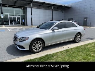 2017 Mercedes-Benz E-Class E 300 4MATIC WDDZF4KB8HA129529 2017 Mercedes-Benz E-Class E 300 4MATIC