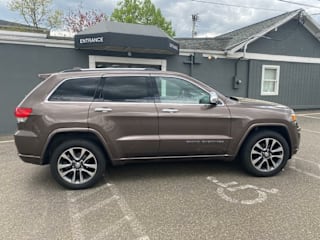 2017 Jeep Grand Cherokee Overland 1C4RJFCG2HC902109 2017 Jeep Grand Cherokee Overland